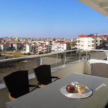 Apartman Tropical Gardens Is A 2 Bed 1st Floor Private