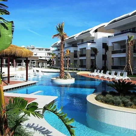 Tropical Gardens Is A 2 Bed 1st Floor Private Side