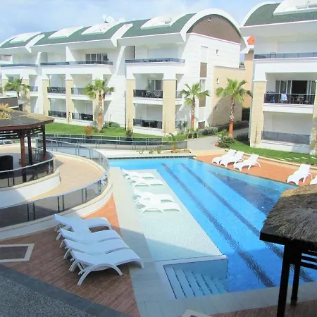 Tropical Gardens Is A 2 Bed 1st Floor Private Apartment Side